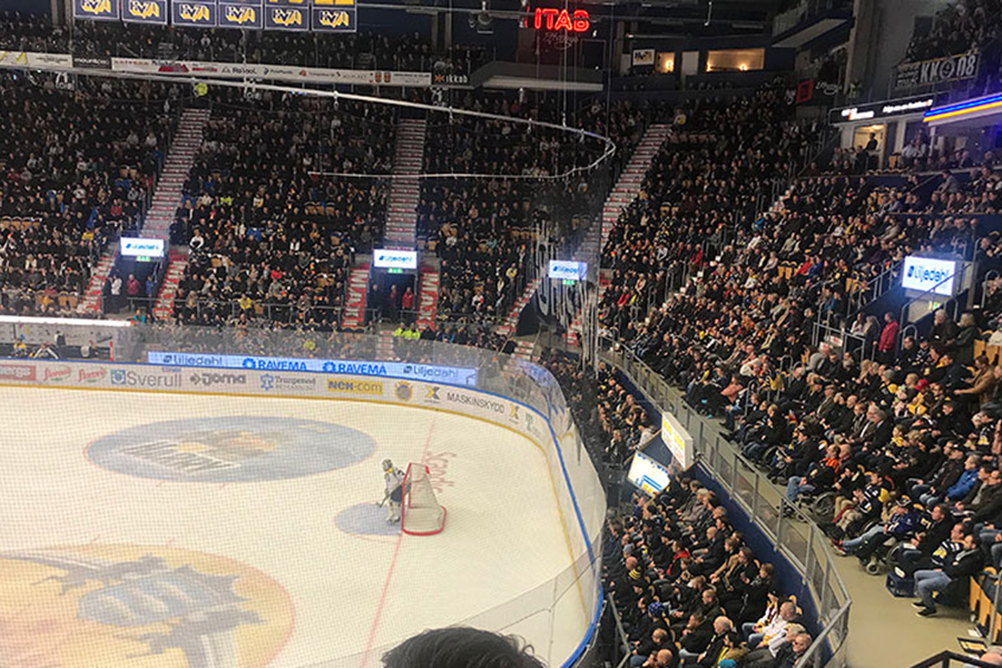 Curve Screen in Sweden Stadium