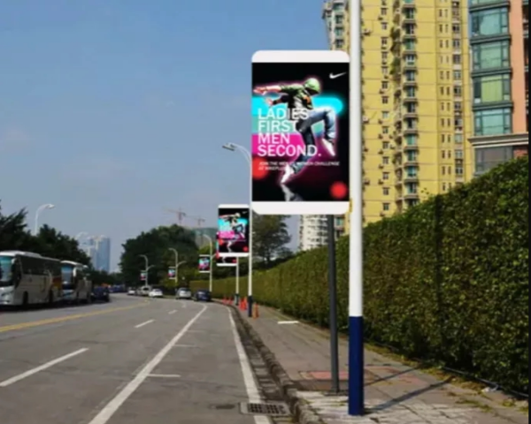 Street Light Pole Led Screen 1
