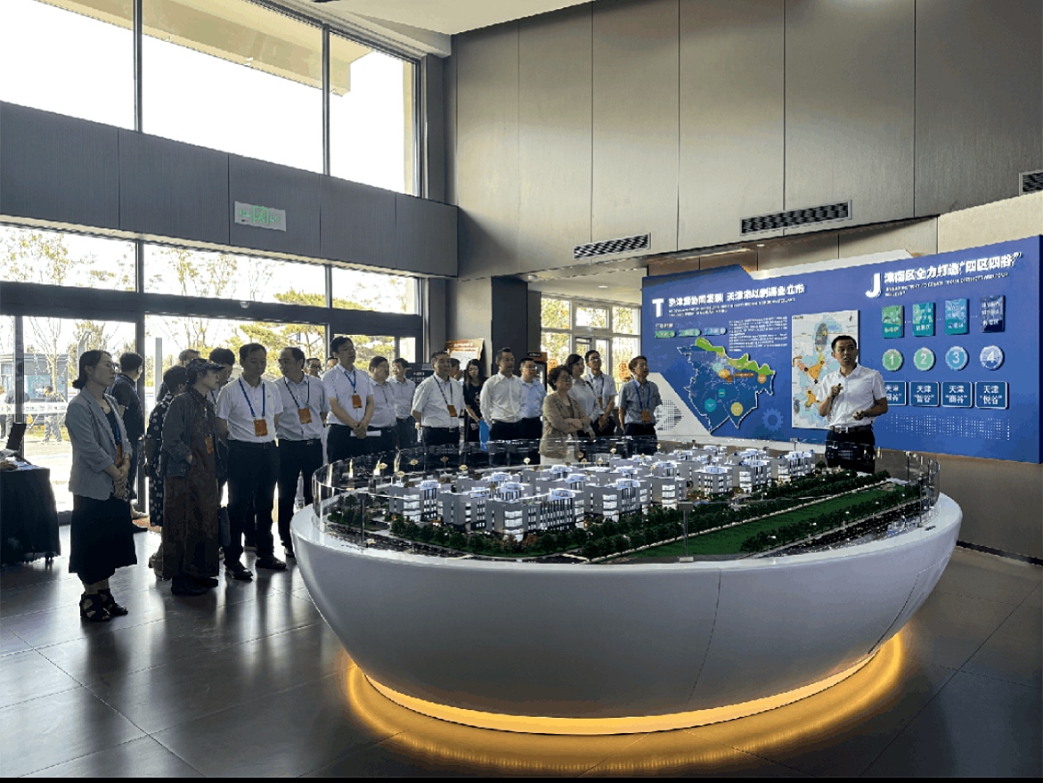 江恒动态 |津南区人大常委会视察组走进天津高端精密仪器产业园