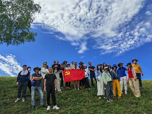 江恒动态｜中共天津高端精密仪器产业园党支部乌兰布统草原之旅：凝聚力量，共筑未来