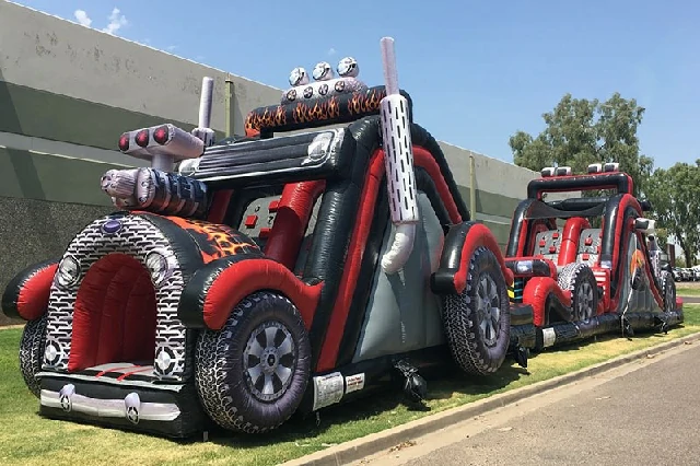 75ft Retro Car Inflatable Obstacle Course Game