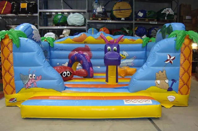 Animals Walled Bed Inflatable Bounce House Jumping