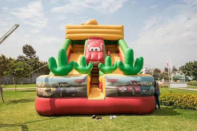 Cars Mrqueen Double Lane 20ft Inflatable Dry Slide