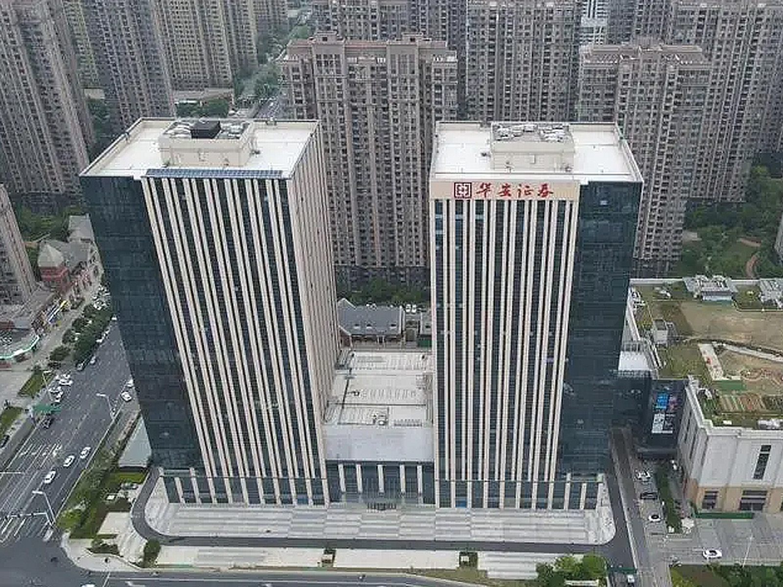 华安证券总部机房建设工程