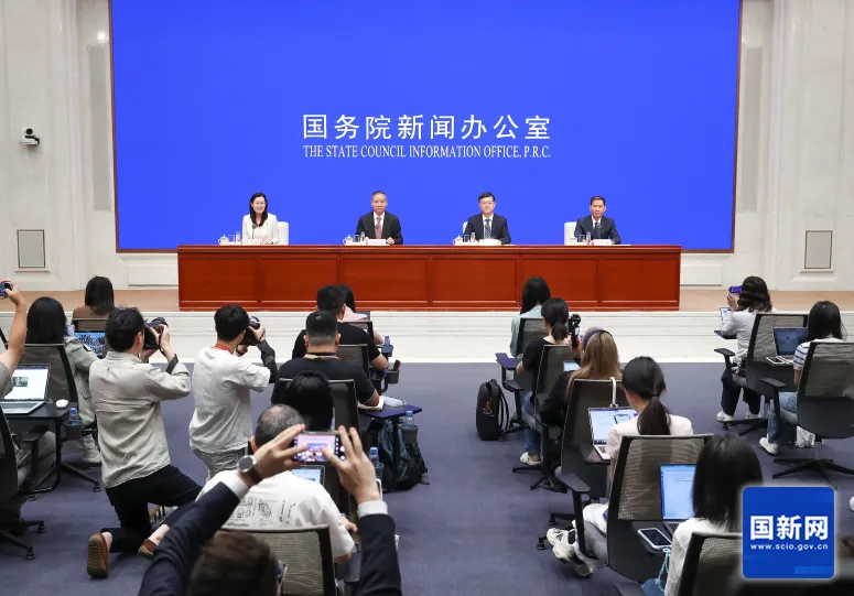 “十五五”开局定调，零碳工厂、碳排放计量、PPWR、CBAM等多重政策密集落地 | ChinaReplas第35周报