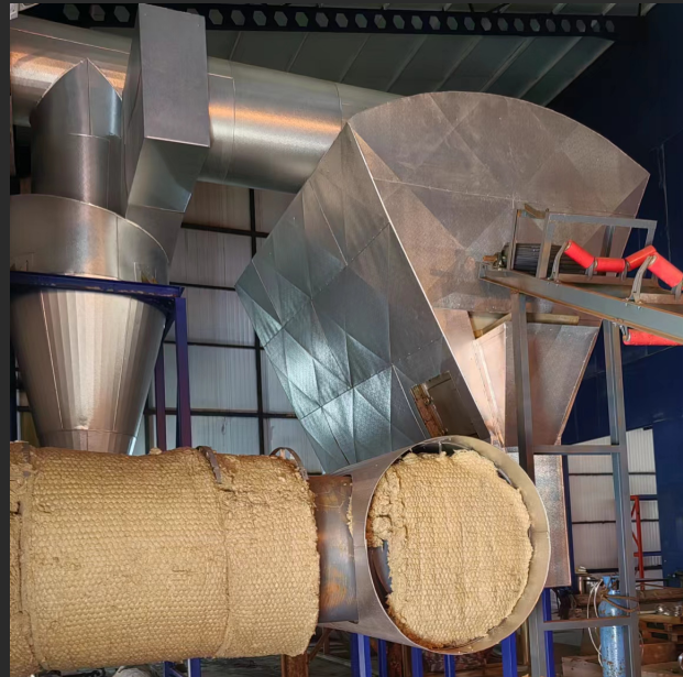 2026年02月，我公司与江苏某化工集团签订年产2.2万吨二水片状氯化钙干燥生产线合同。