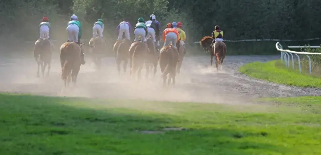 克服战略模糊性：为企业定位清晰的未来