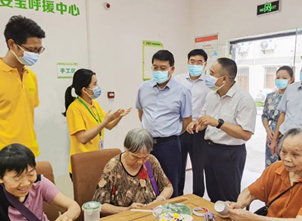 广西民政厅党组书记、厅长黄武海调研华邦美好家园（桂林翠竹）孝慈轩