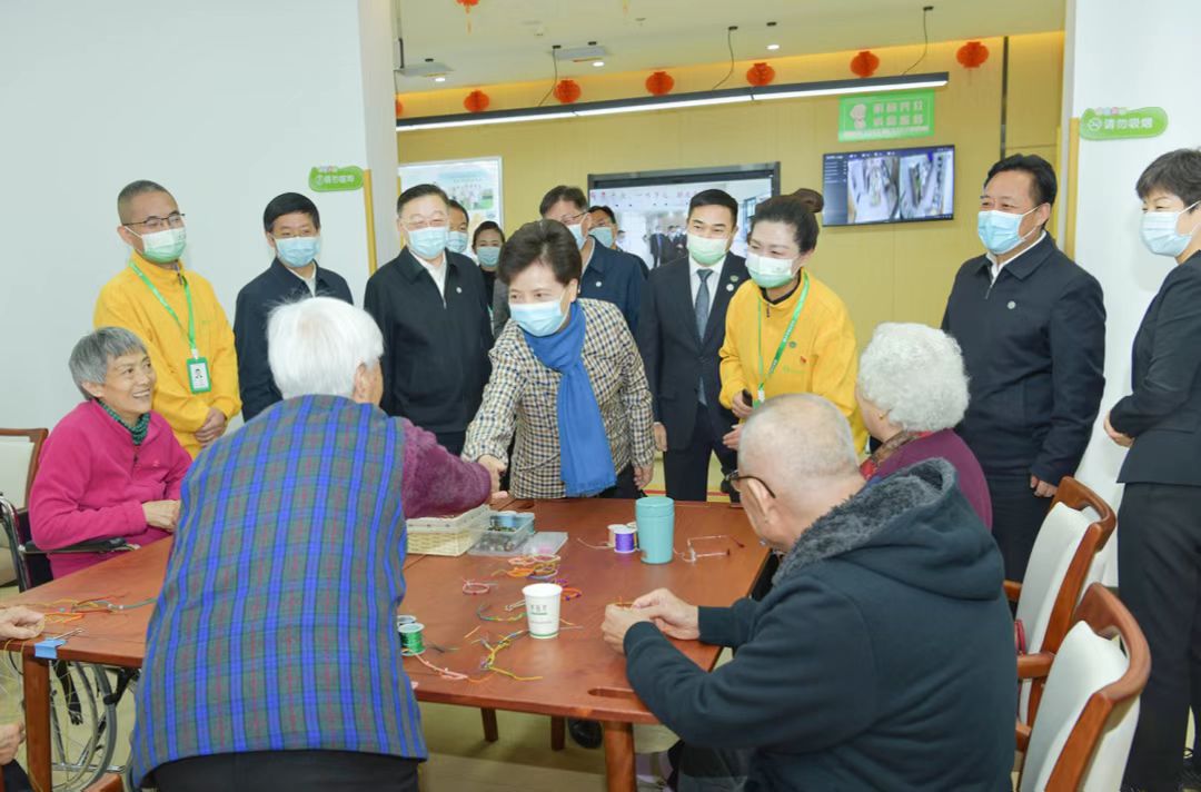 国务委员谌贻琴视察华邦美好家园养老集团——发挥示范引领作用 加快探索养老新模式
