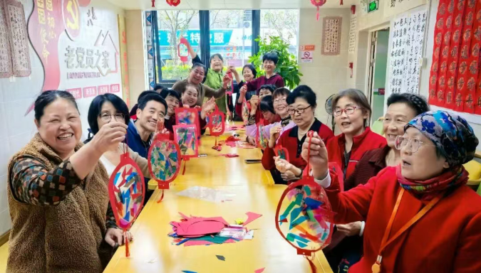 孝慈暖元宵  美好共此时