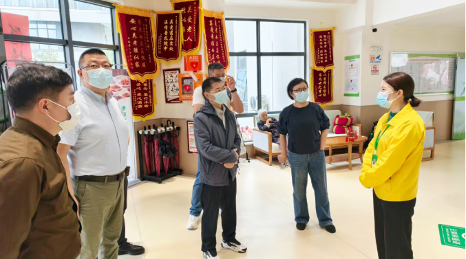 四川省都江堰市副市长谭凌云调研华邦美好家园（海口）孝慈苑