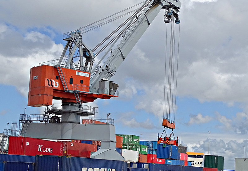 Cross-border e-commerce logistics