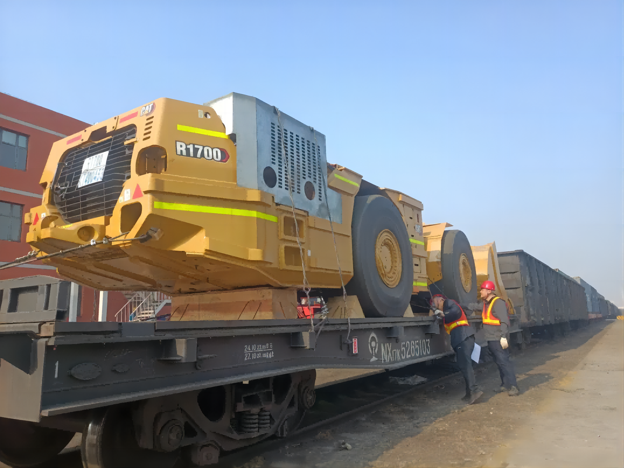 2024年4月8日 过境设备天津车皮始发