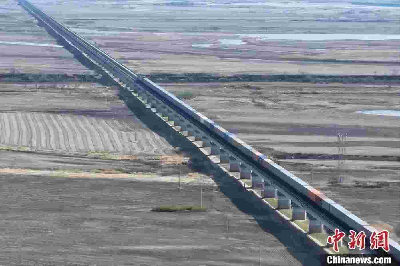 黑龙江省佳木斯至同江铁路扩改，标志着中欧班列“东通道”同江铁路口岸后方通道扩能工程进入建设阶段。