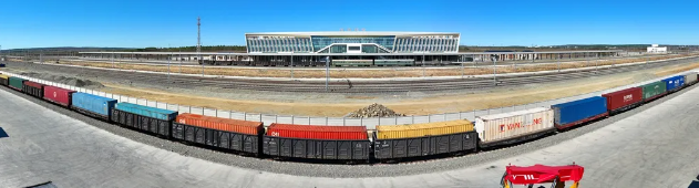 中欧班列跑出“加速度” “中国好货”高效出海