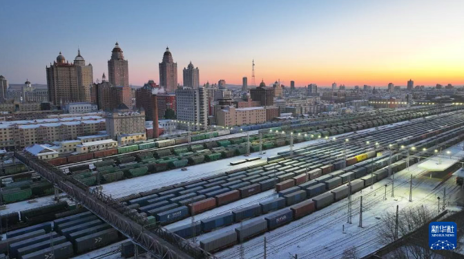 中欧班列“东通道”今年通行量突破5000列