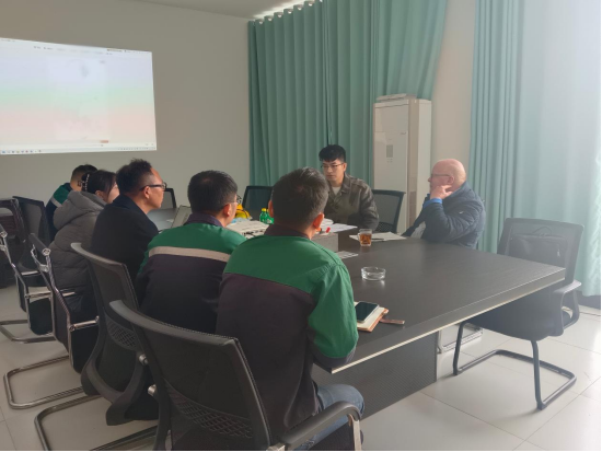 美国客户莅临浙江泰克 审核定制ASME真空罐生产能力