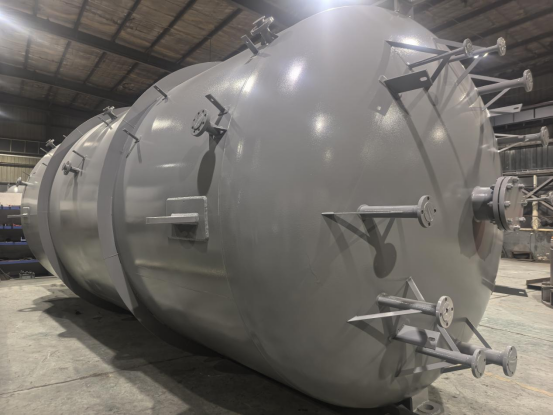 泰克首台中国船级社（CCS） 认证海工平台专用甲醇罐顺利发运交付