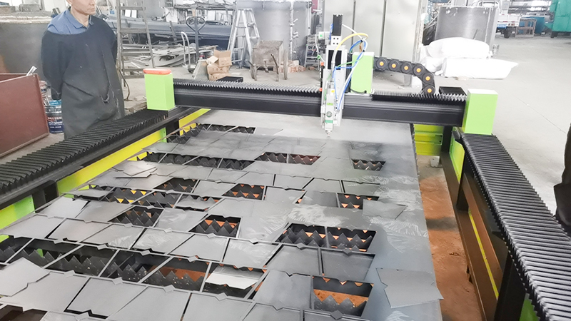 1500W cut thickness capacity #lasercncmachine #lasercuttingmachine #lasercutter  #machine #metal