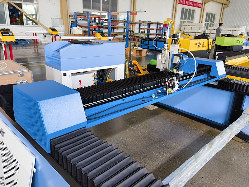 New design control cabinet #CNC fiber #laser cutting machine #manufacturer #1500w raycus