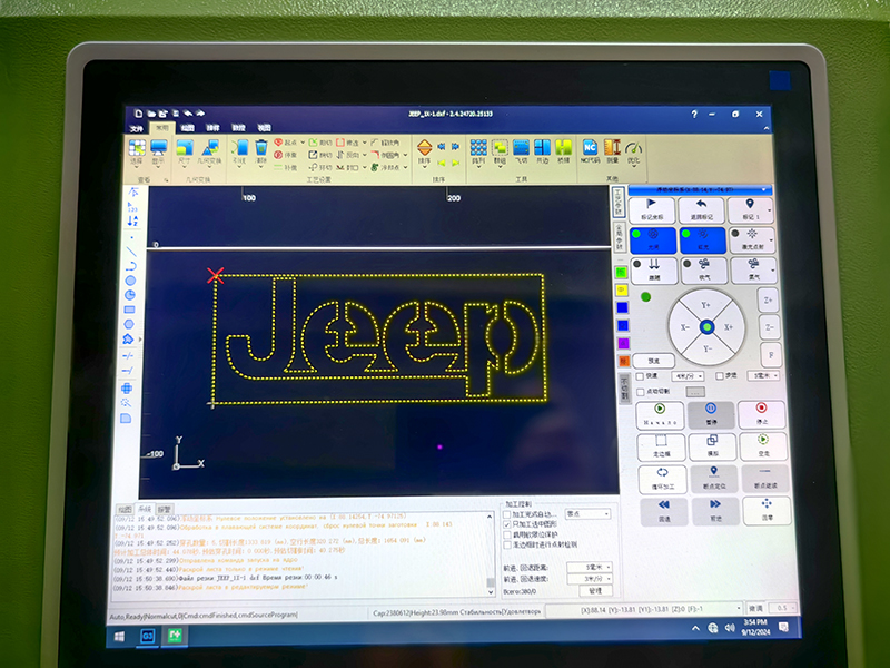 1500W 3000W cnc #fiberlaser laser cutting machine 1500W 750w motor servo  Blue Yellow color control cabinet