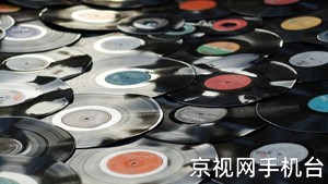 爱是地老天荒的诺言