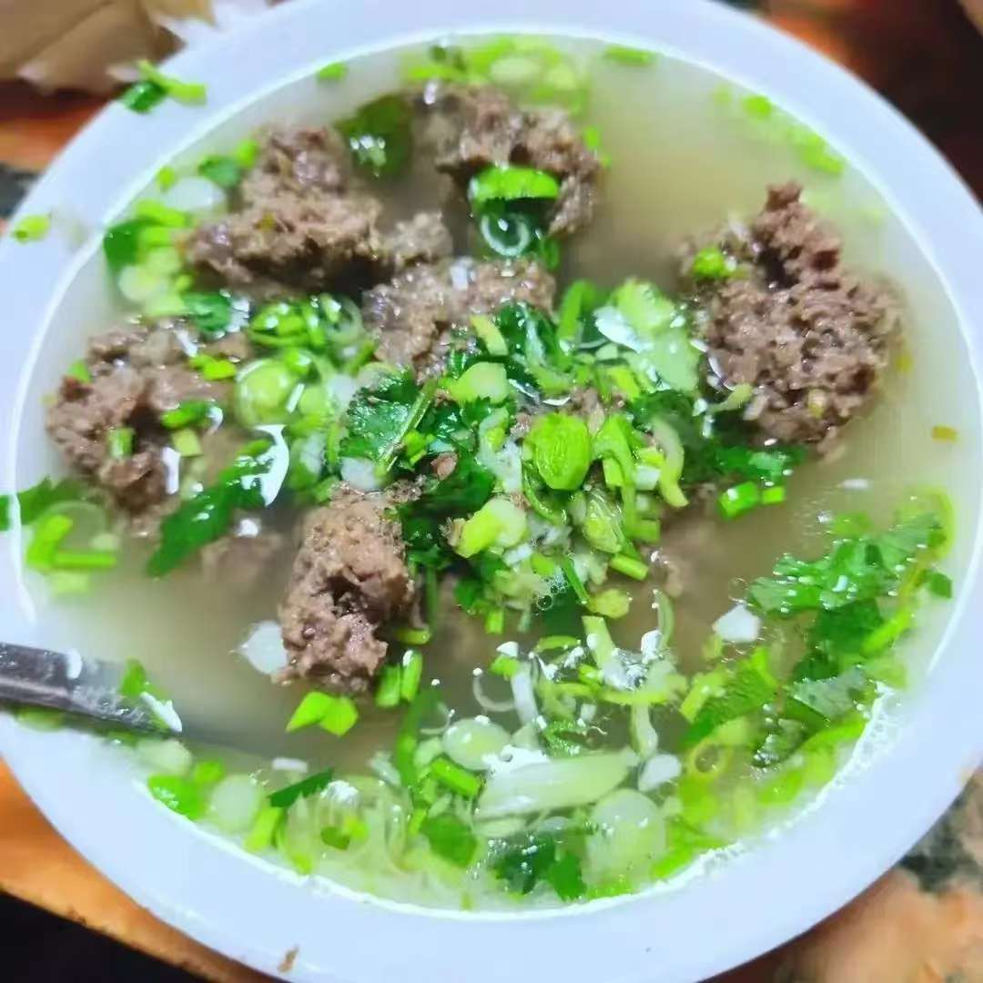 “羊肉筏子”：跳动在舌尖上的美食