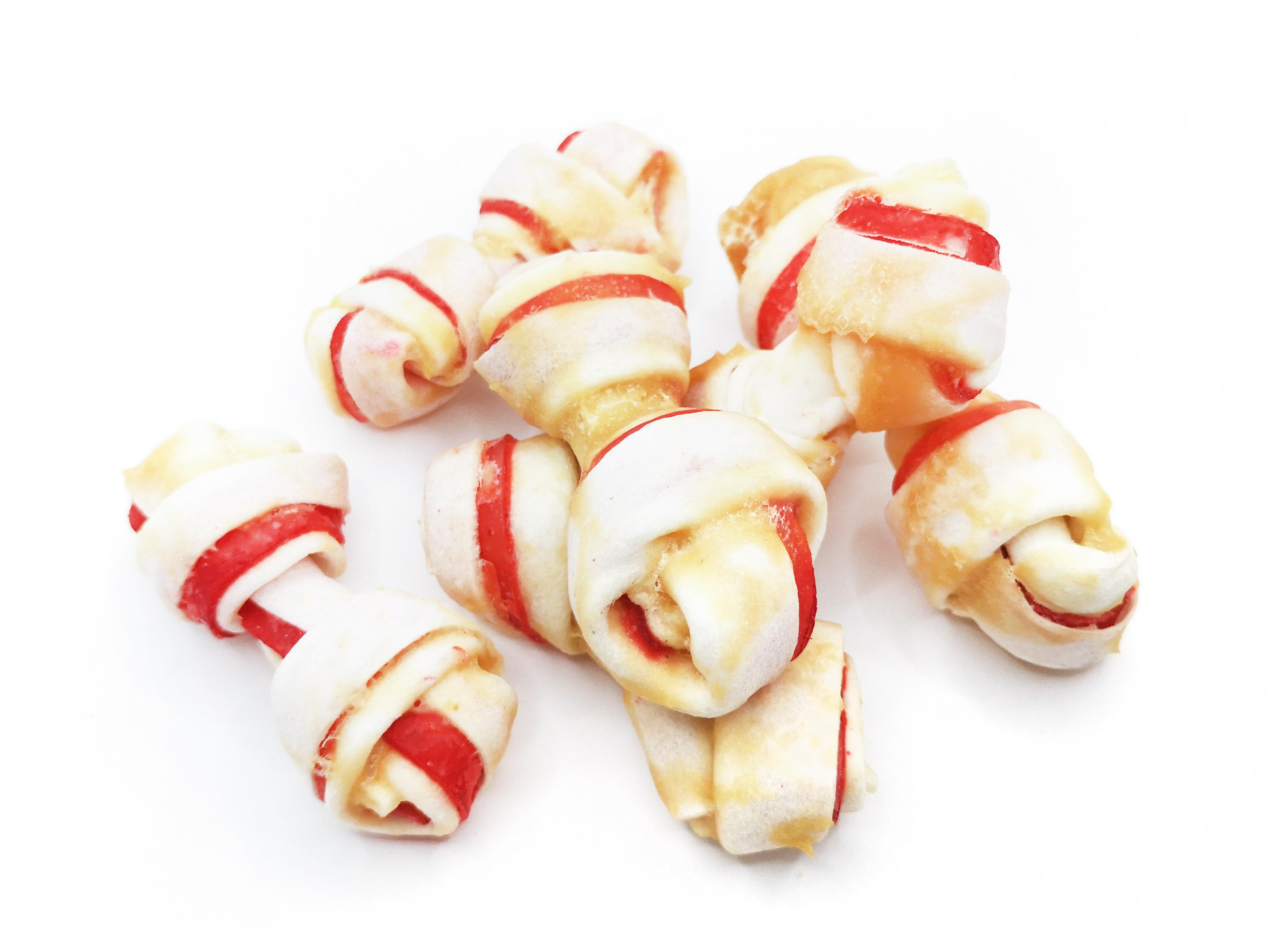 Double Color Cowhide Knot Twined by Chicken