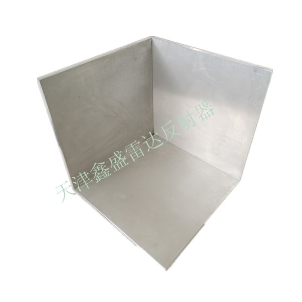 方形雷达反射器