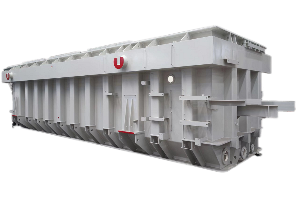 Oil immersed power transformer