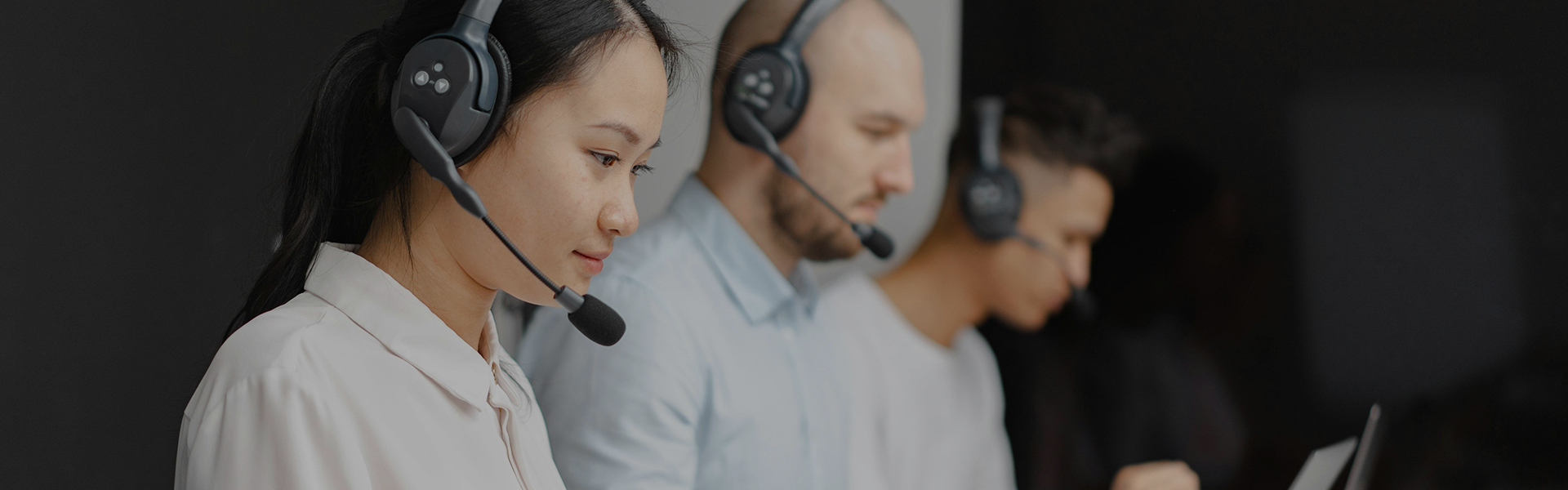 上海鸿谨汽车服务有限公司：全方位汽车租赁解决方案专家