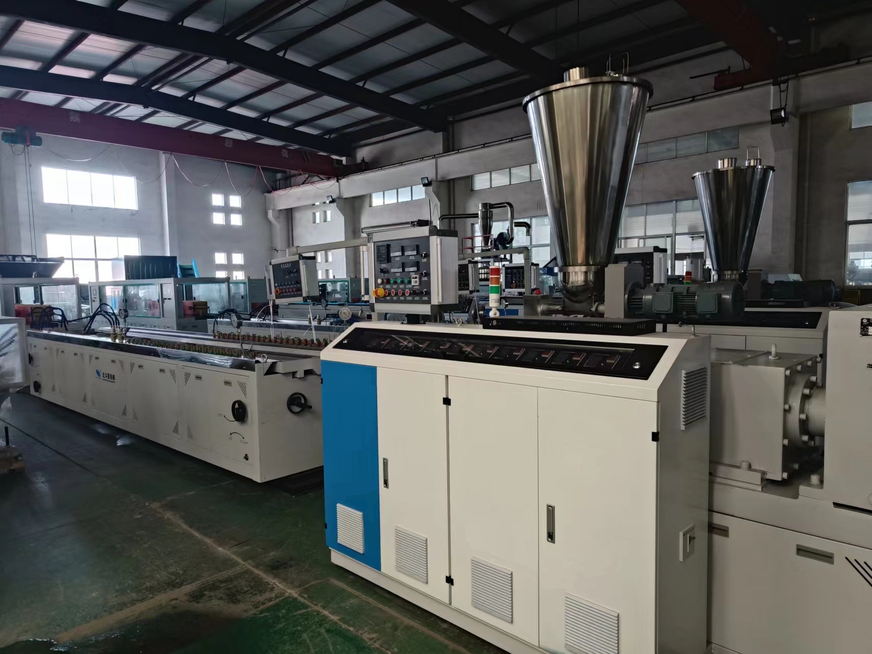 PVC WPC wall panel extrusion machine