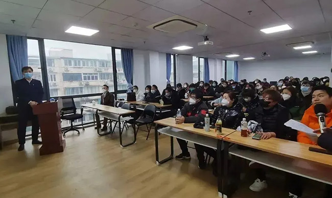 崭新思维看问题，跳出局限阔格局