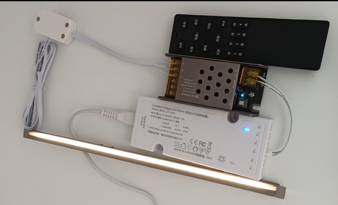 智能调光调色控制器+遥控器