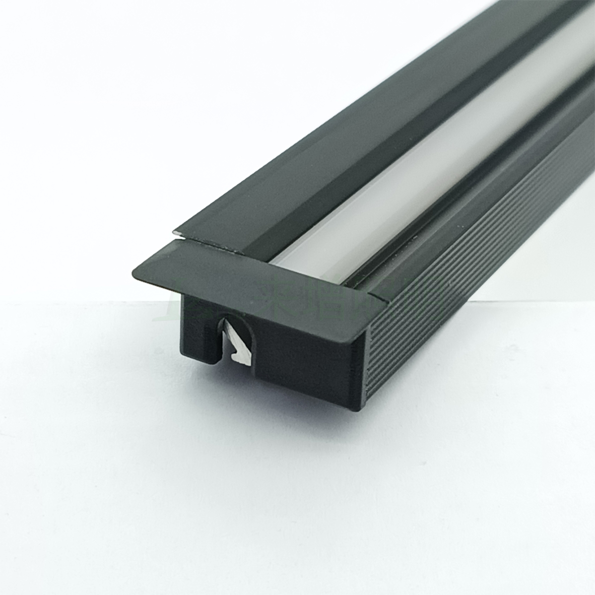 嵌入式灯LZLT2211