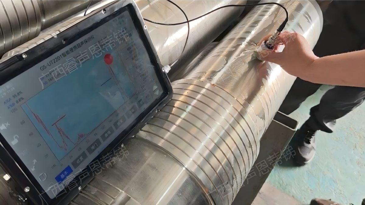 工程车活塞探伤