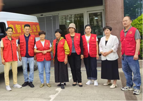 浓情端午 情暖汤河养老院