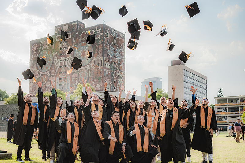 还没开始发力，这届大学生先被网申整疯了…