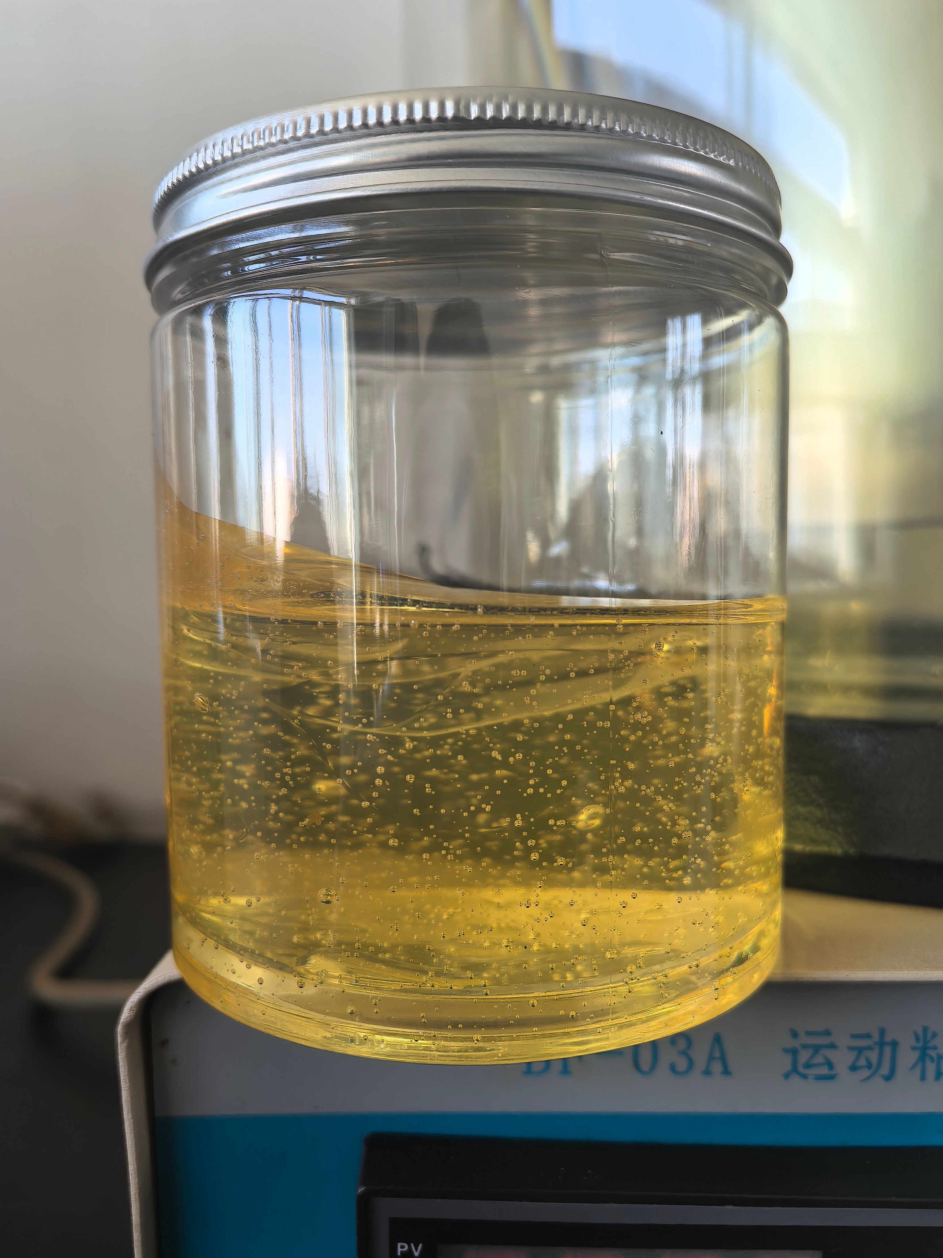 粘度指数改进剂：润滑领域的解决方案