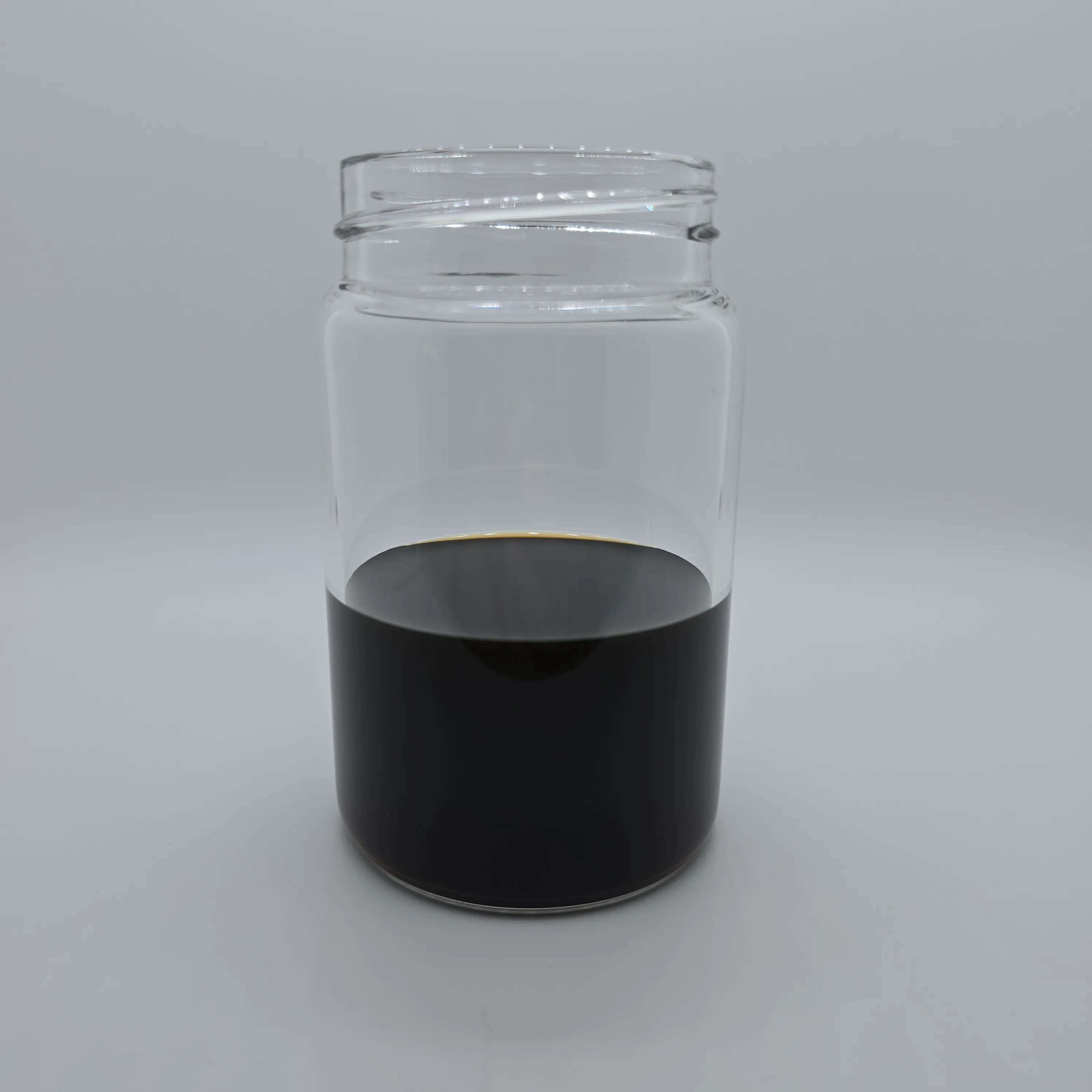 T105 中碱值合成磺酸钙