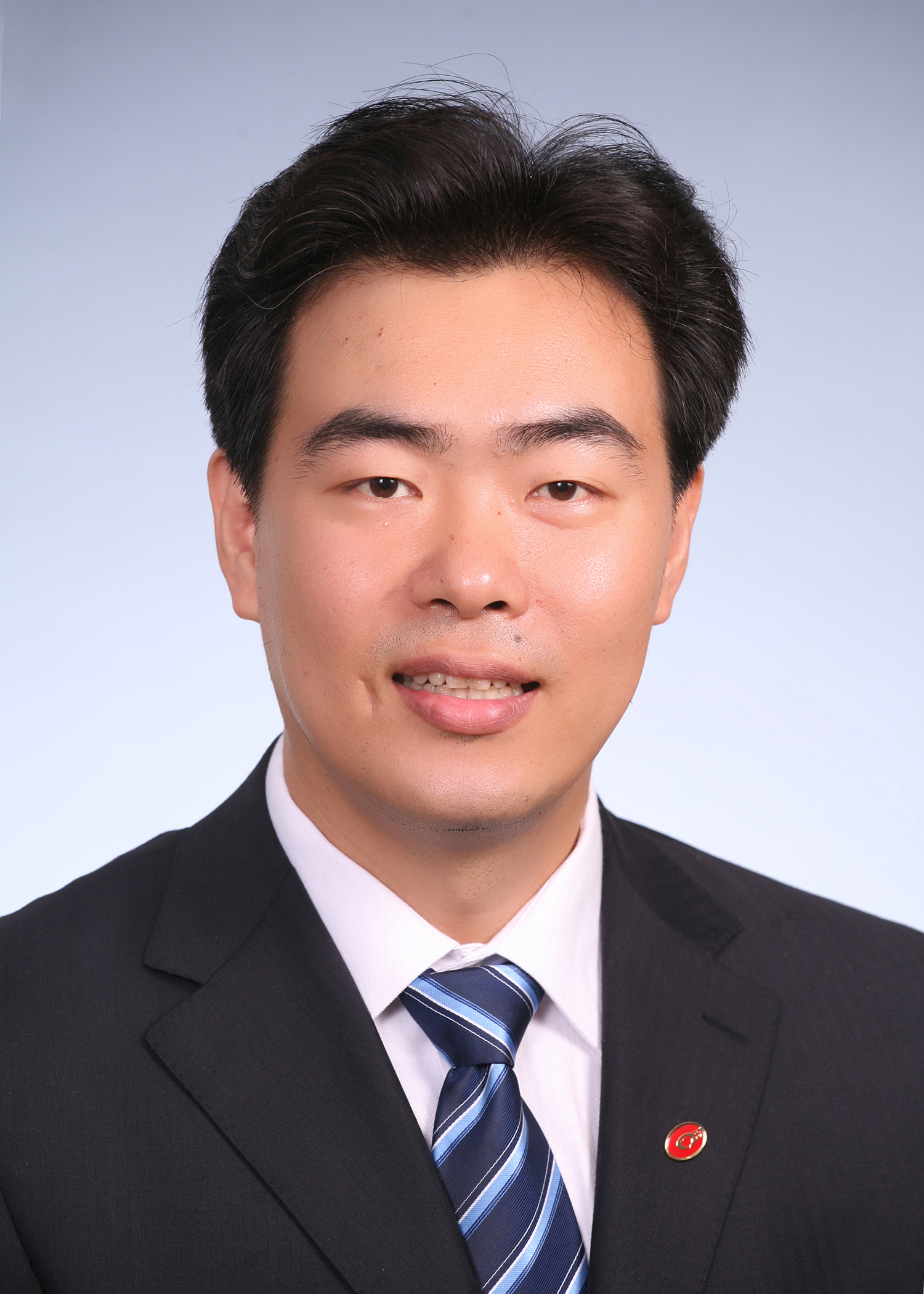 高 巍/执行副会长