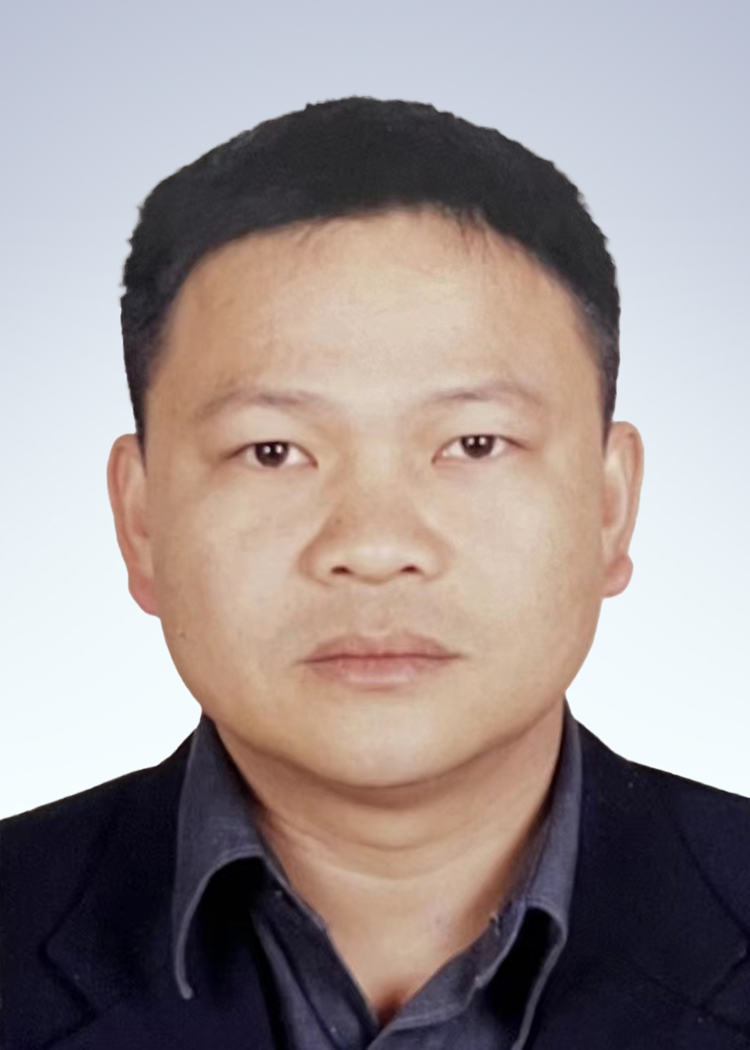 唐杰邦/副会长
广东文灿压铸股份有限公司副董事长