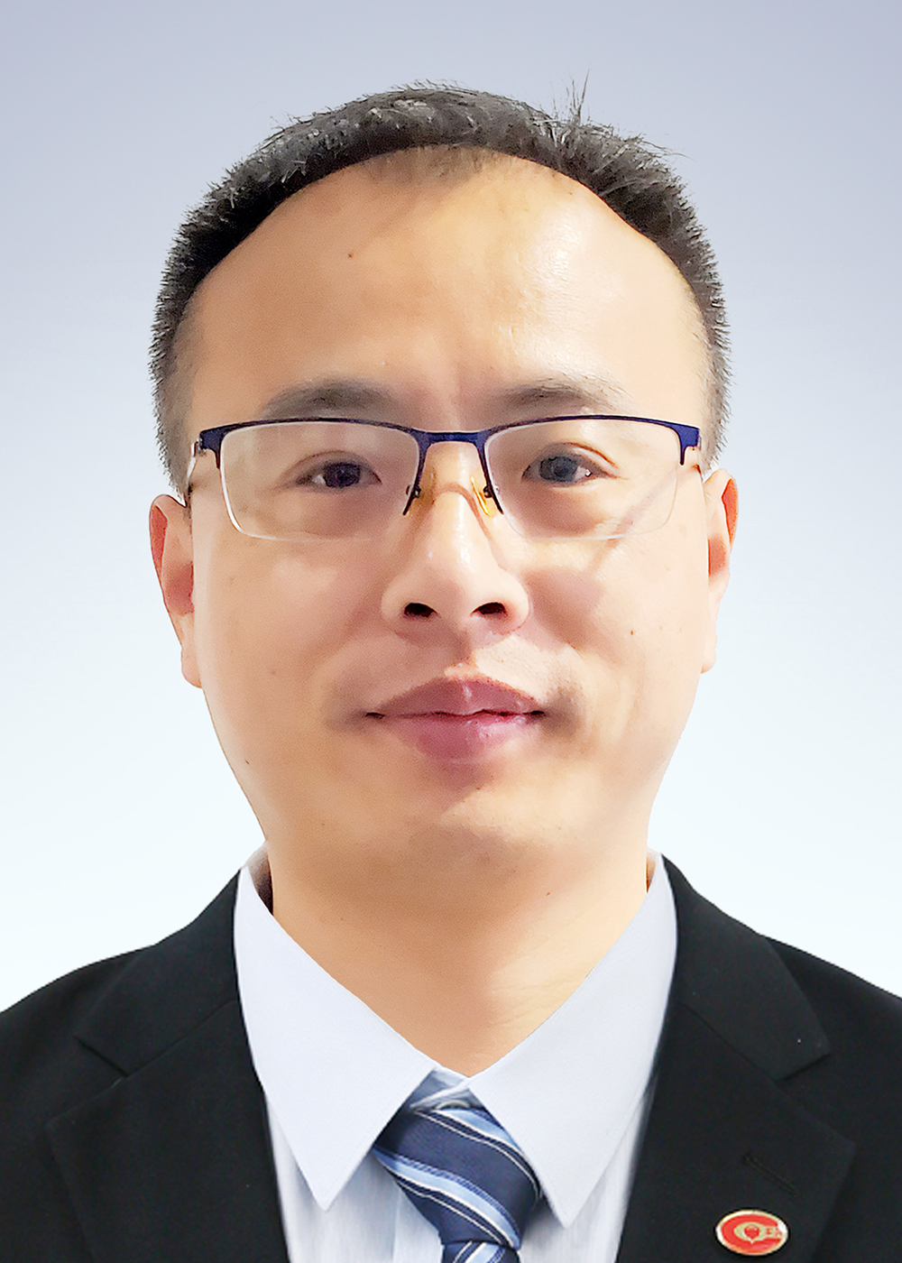 杨程坤/副秘书长