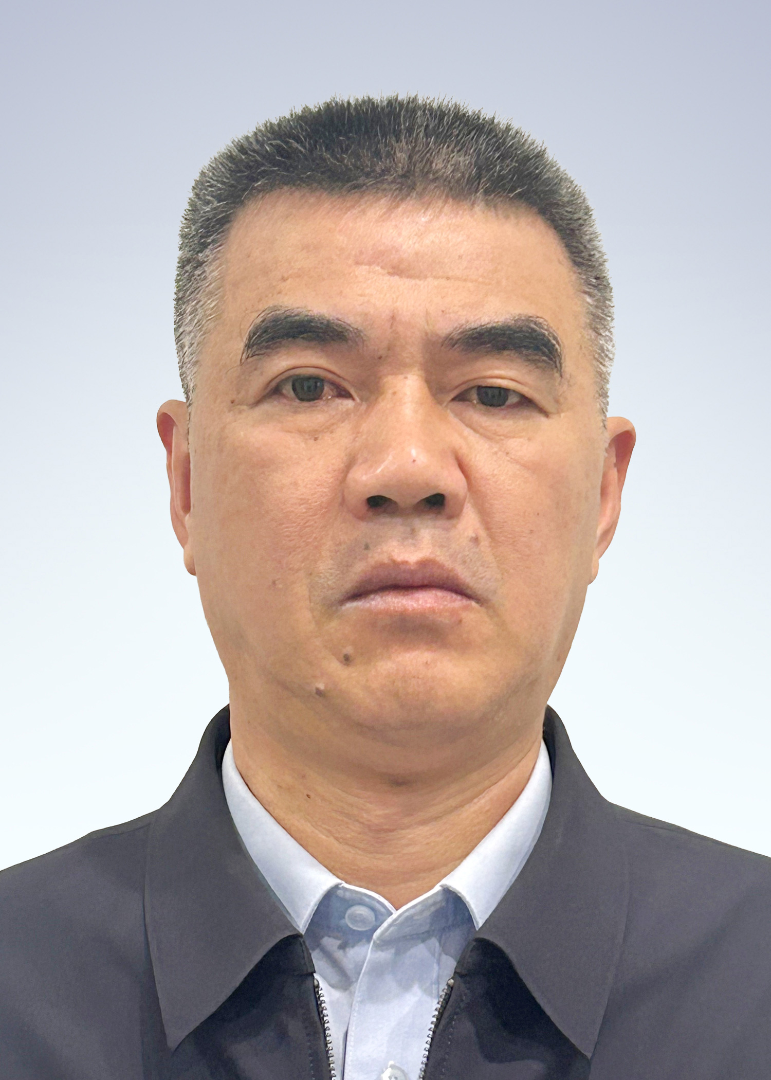 陈忠振/副会长
福建兴航重工有限公司总经理