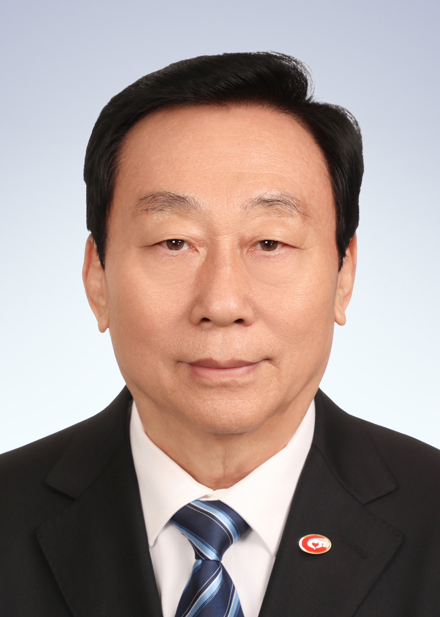 曹宝华/名誉会长
春风实业集团董事局主席、CEO