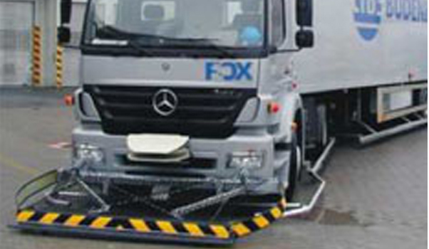 无人驾驶卡车——地标导航