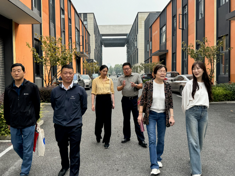 联合调研团队对创智源产业园区进行了实地考察与指导