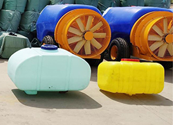 果园牵引式/悬挂式风送喷雾机的主要结构有哪些？