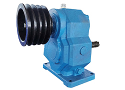 Precautions for the use and operation of the tractor-mounted air-delivered sprayer