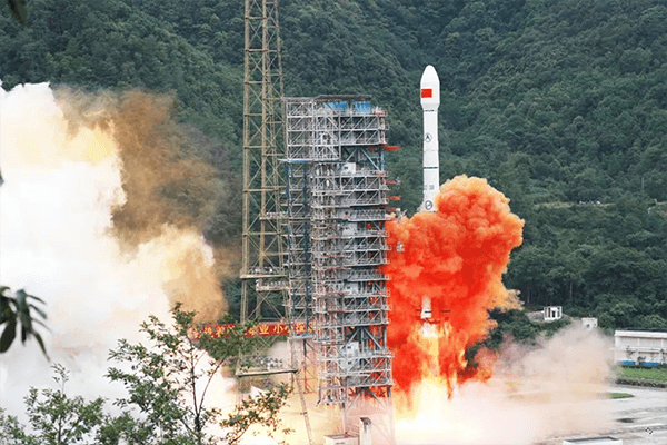 “北斗三号系统全球星座部署提前半年全面完成”入围2020年中国十大科技进展新闻